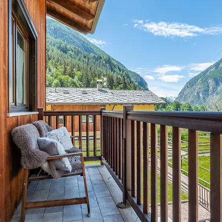 The Haven Quiet Escape - Panoramic Terrace Apartmán